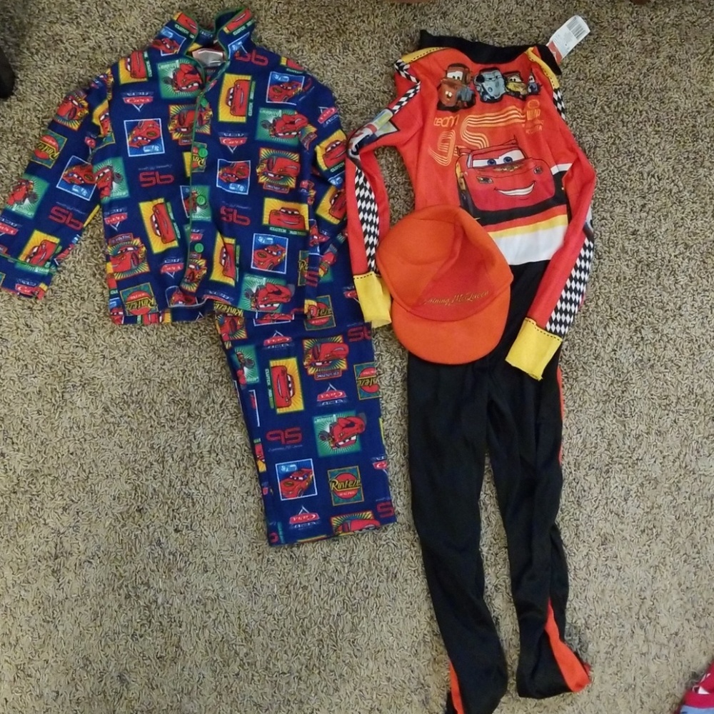 Lightning McQueen 4T Lot